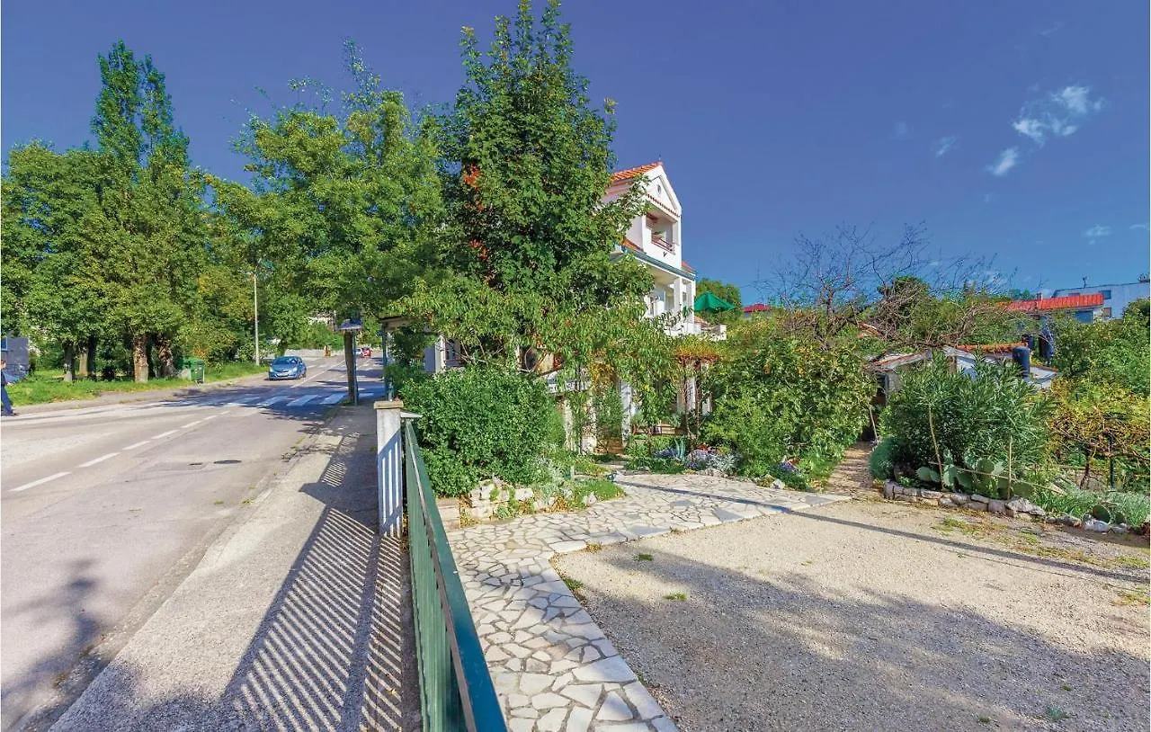 Nice Apartment In Kraljevica With 2 Bedrooms And Wifi