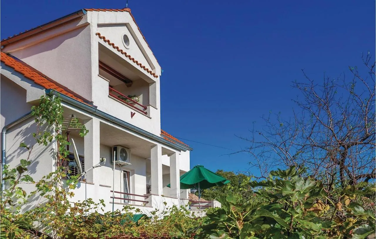 Nice Apartment In Kraljevica With 2 Bedrooms And Wifi