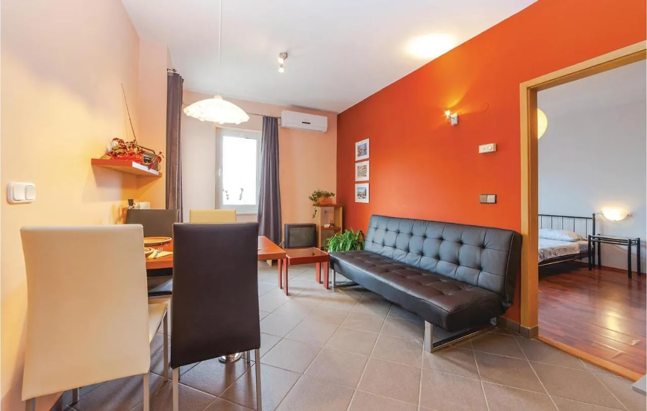 Nice Apartment In Kraljevica With 2 Bedrooms And Wifi