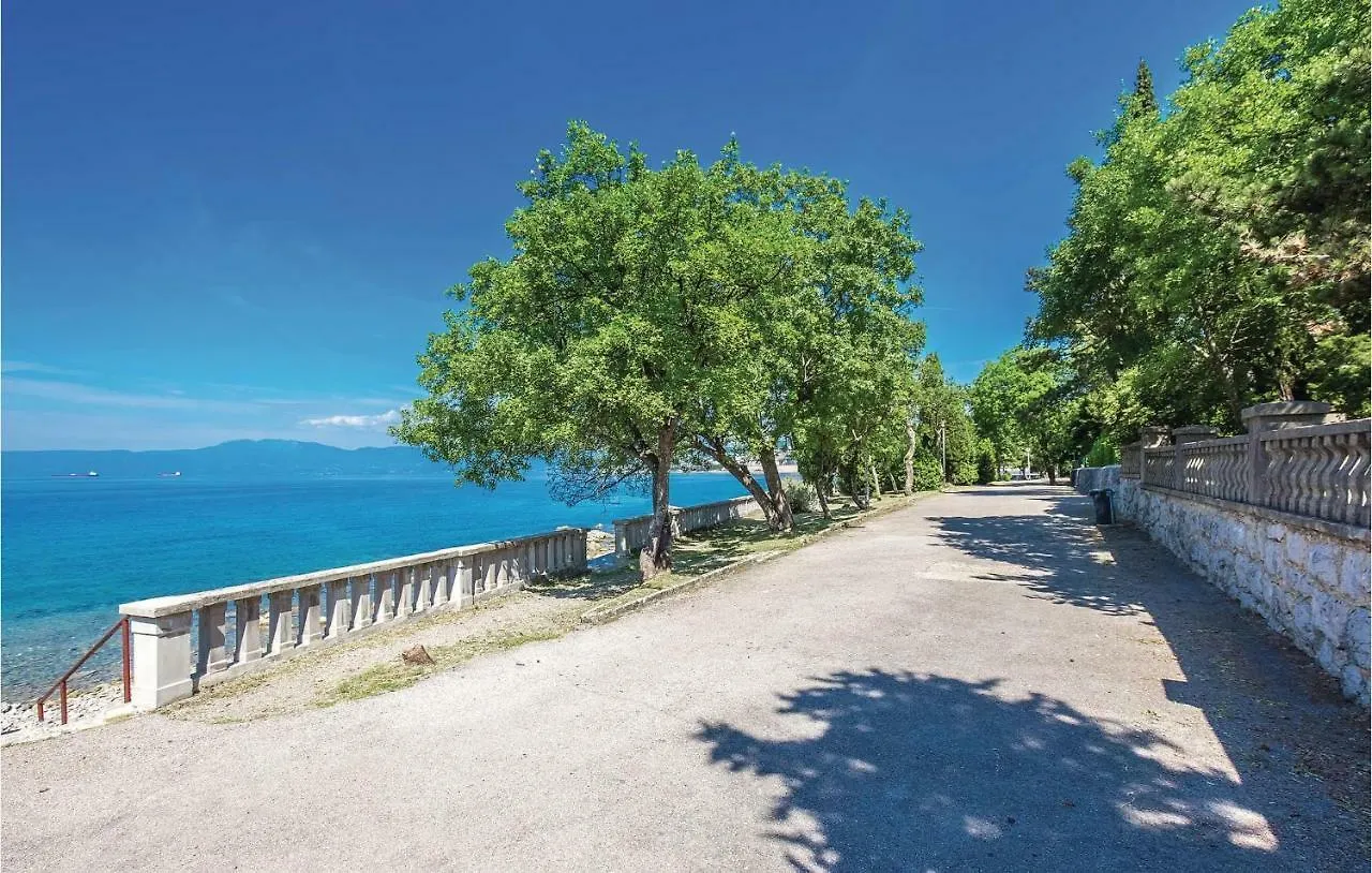 Nice Apartment In Kraljevica With 2 Bedrooms And Wifi