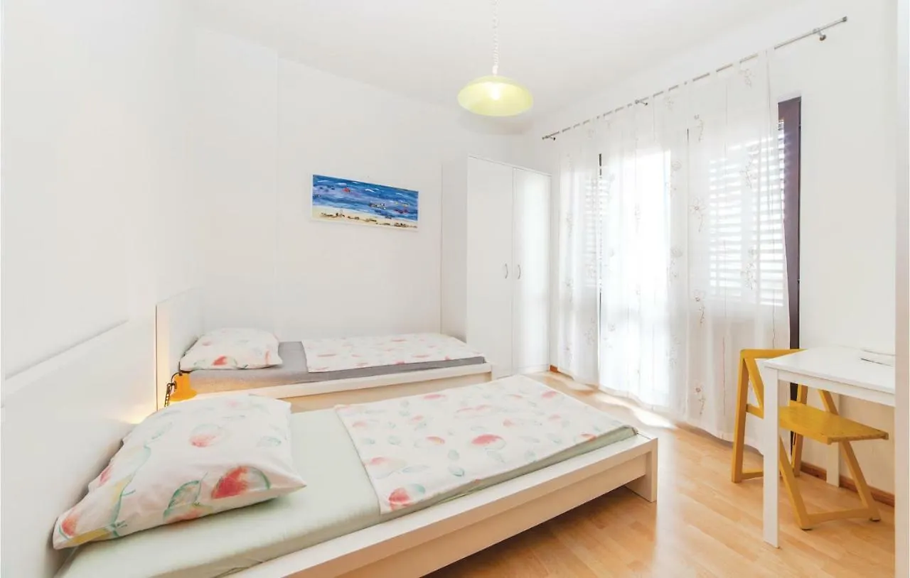 Nice Apartment In Kraljevica With 2 Bedrooms And Wifi