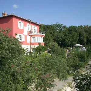  Apartman Dora